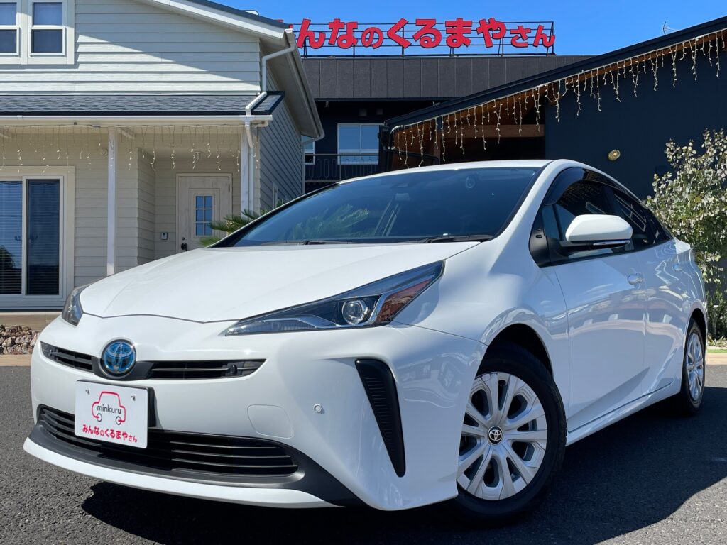 トヨタ プリウス 1.8S 写真1