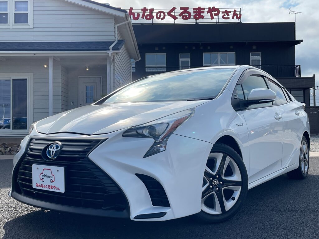 トヨタ プリウス 1.8S 写真1