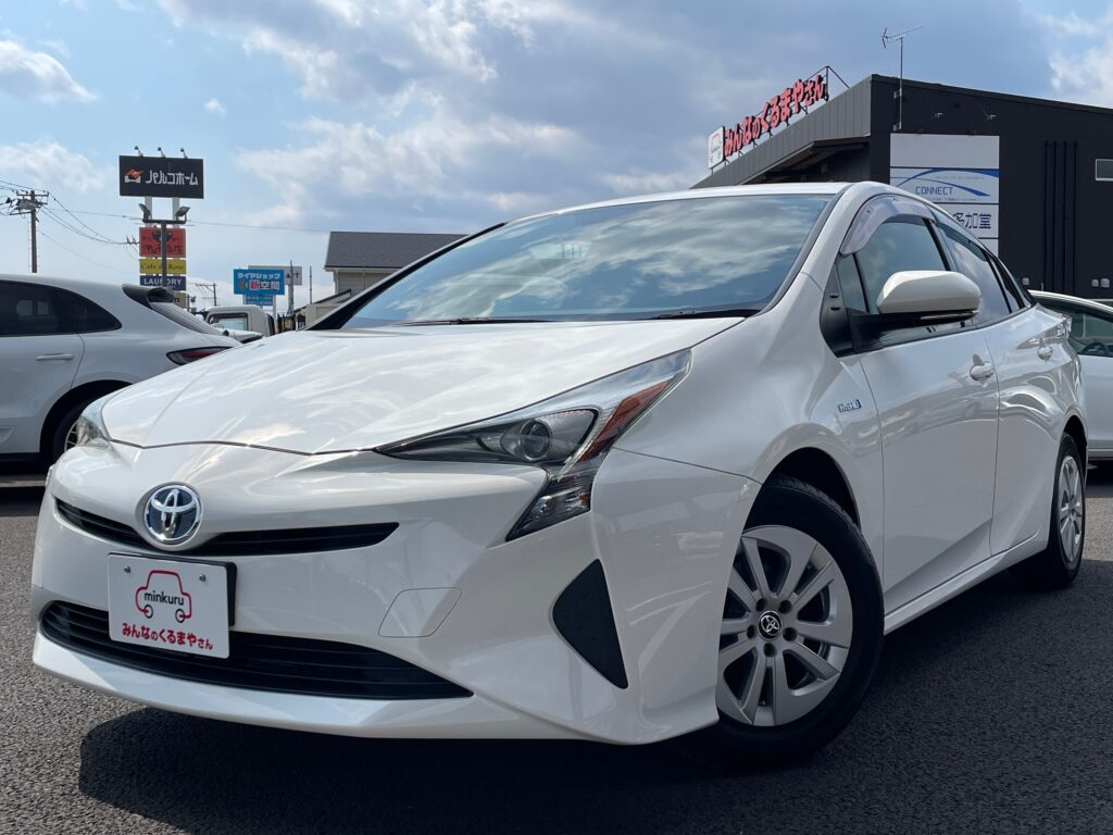 トヨタ プリウス 1.8S 写真1