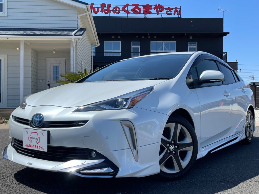 トヨタ プリウス 1.8Sツーリングセレクション 写真1